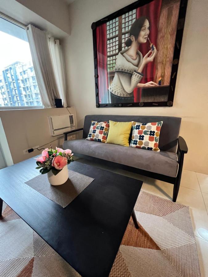 Resorts World Condo Manila Esterno foto